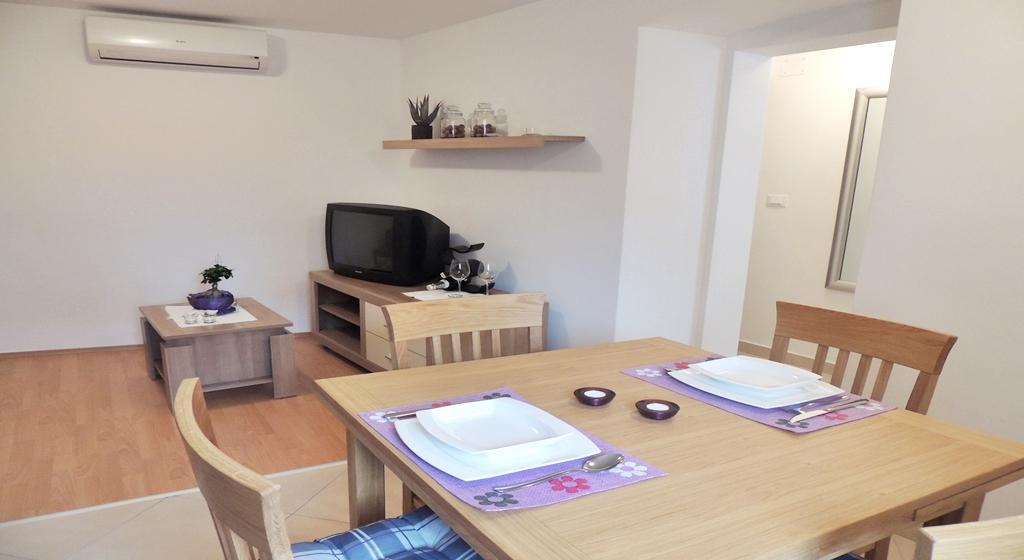 Apartment Asi Спліт Екстер'єр фото